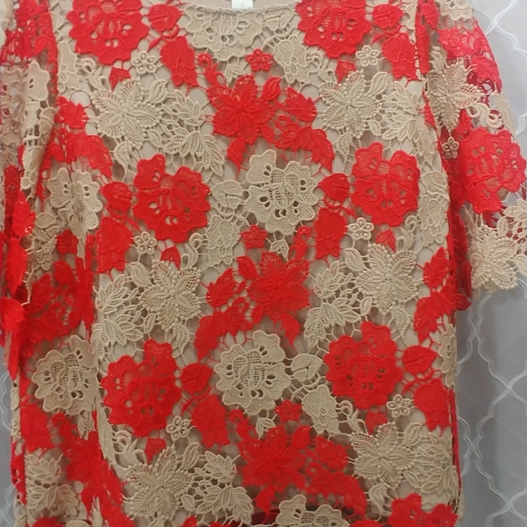 Blouse - Picture 2 of 2